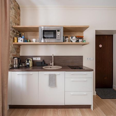 Stylish Studio Close To City Center, Cafes & Parks & Local Dining ريغا المظهر الخارجي الصورة