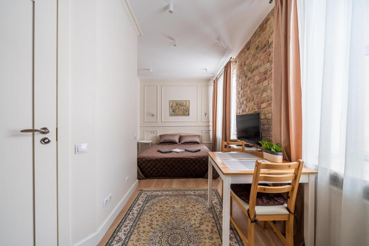 Stylish Studio Close To City Center, Cafes & Parks & Local Dining ريغا المظهر الخارجي الصورة