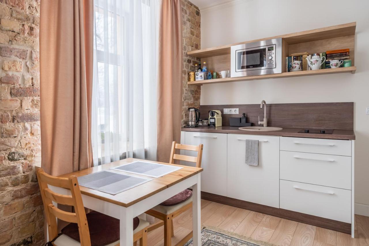 Stylish Studio Close To City Center, Cafes & Parks & Local Dining ريغا المظهر الخارجي الصورة
