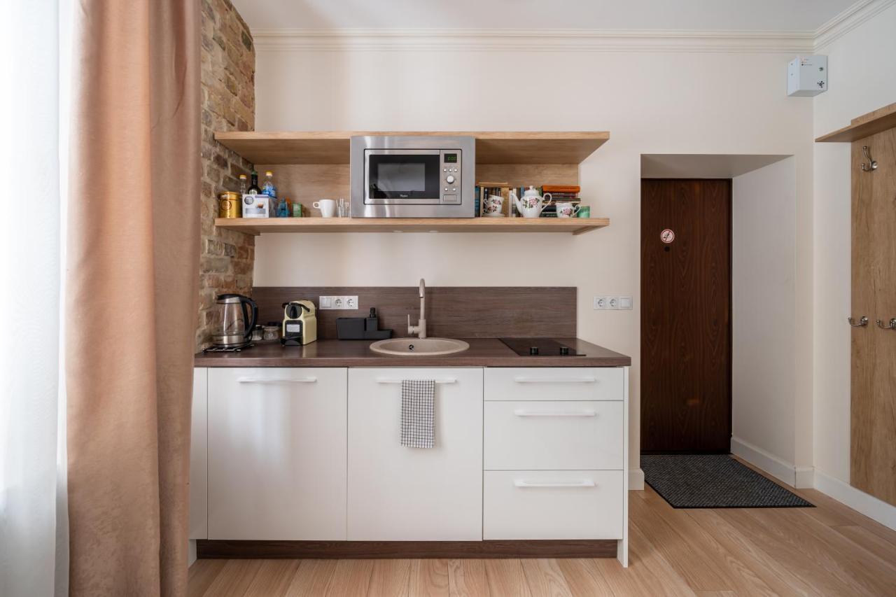Stylish Studio Close To City Center, Cafes & Parks & Local Dining ريغا المظهر الخارجي الصورة